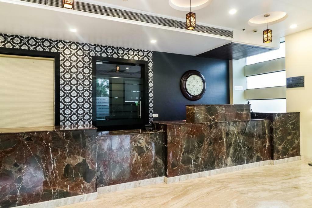 La Silver Leaf Hotel Nawashahr Exterior photo